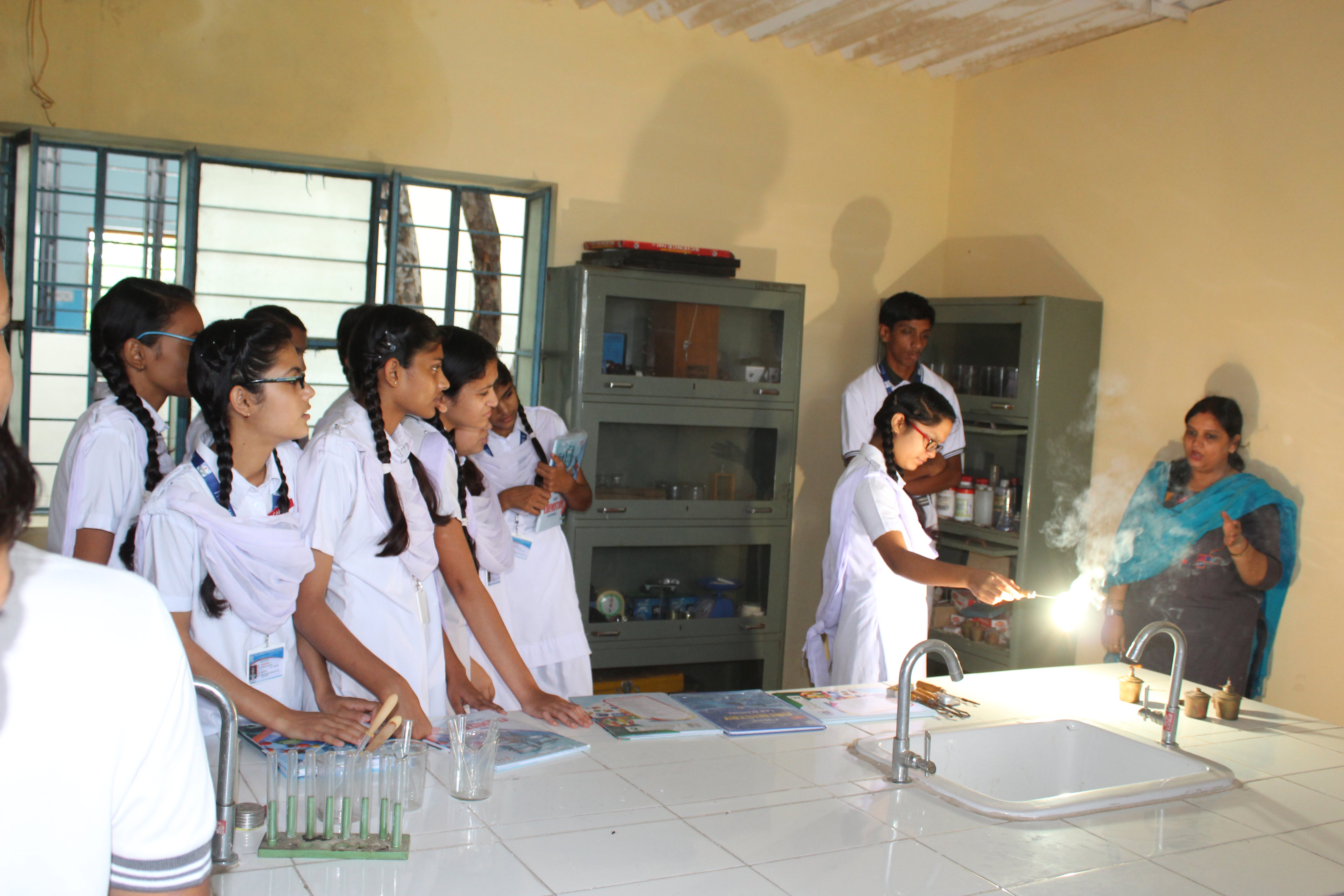 SCIENCE LAB